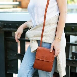 American leather Co. Crossbody body Bag